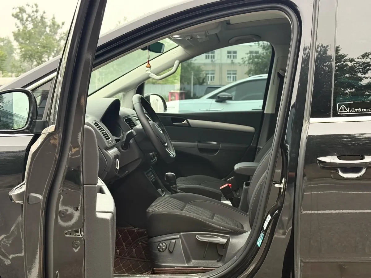 2018 Kia Sorento 2.0T 185HP L4 6AT,autocango,china used car exporter,china ev exporter,chinese used car exporter,chinese used ev exporter