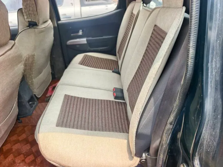 2017 Dongfeng RuiQi 2.5T 140HP L4 6MT,autocango,china used car exporter,china ev exporter,chinese used car exporter,chinese used ev exporter