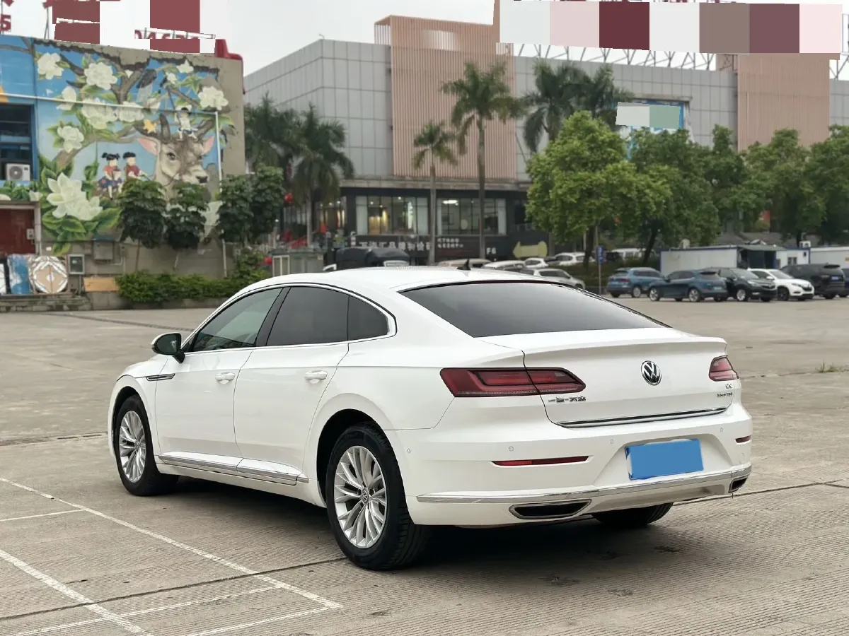 2019 Volkswagen Tiguan L 2.0T 186HP L4 7DCT,autocango,china used car exporter,china ev exporter,chinese used car exporter,chinese used ev exporter