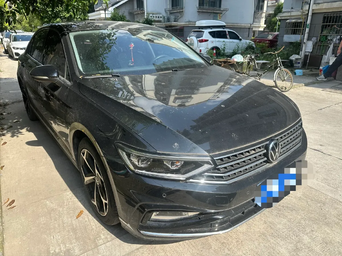 2023 Volkswagen Magotan 2.0T 186HP L4 7DCT,autocango,china used car exporter,china ev exporter,chinese used car exporter,chinese used ev exporter
