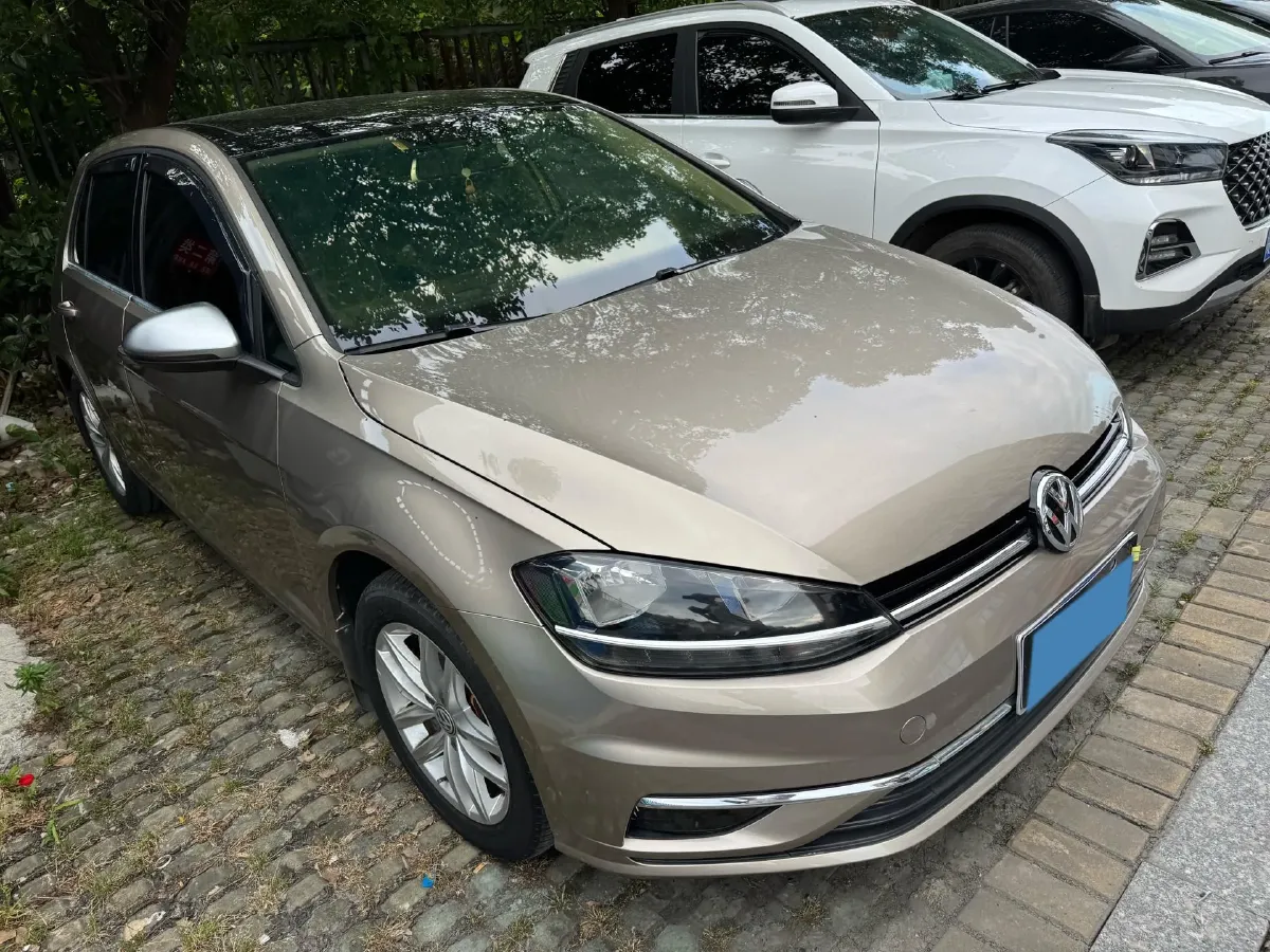 2018 Volkswagen Golf 1.4T 131HP L4 7DCT,autocango,china used car exporter,china ev exporter,chinese used car exporter,chinese used ev exporter