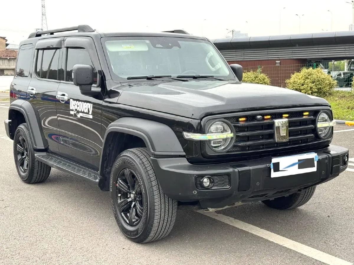 2021 Tank 300 2.0T 227HP L4 8AT,autocango,china used car exporter,china ev exporter,chinese used car exporter,chinese used ev exporter