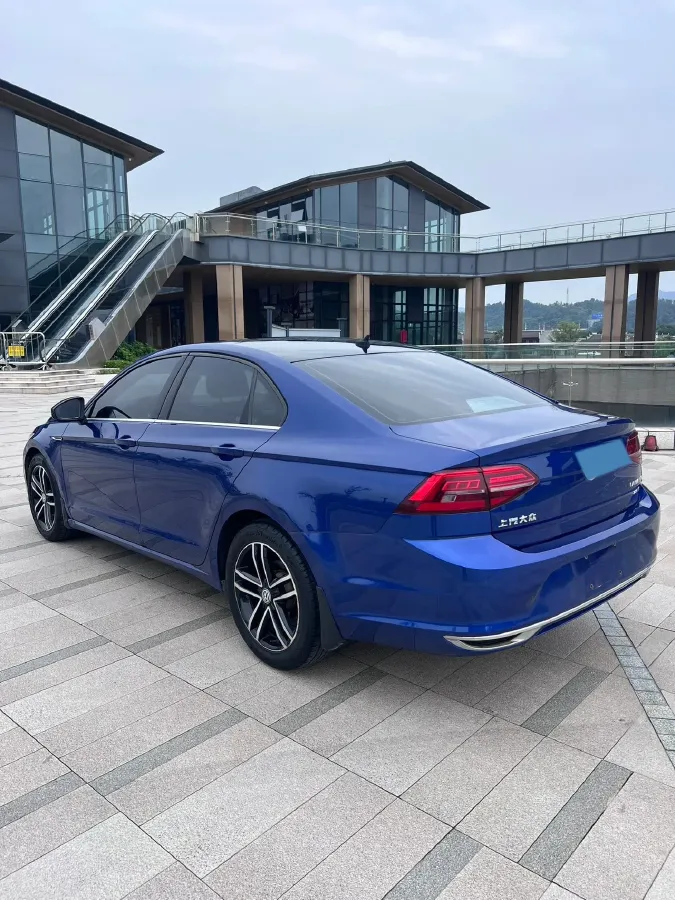 2019 Volkswagen Passat 1.4T 150HP L4 7DCT,autocango,china used car exporter,china ev exporter,chinese used car exporter,chinese used ev exporter