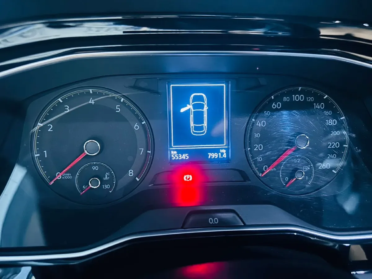 2019 Jeep Renegade 1.3T 173HP L4 7DCT,autocango,china used car exporter,china ev exporter,chinese used car exporter,chinese used ev exporter