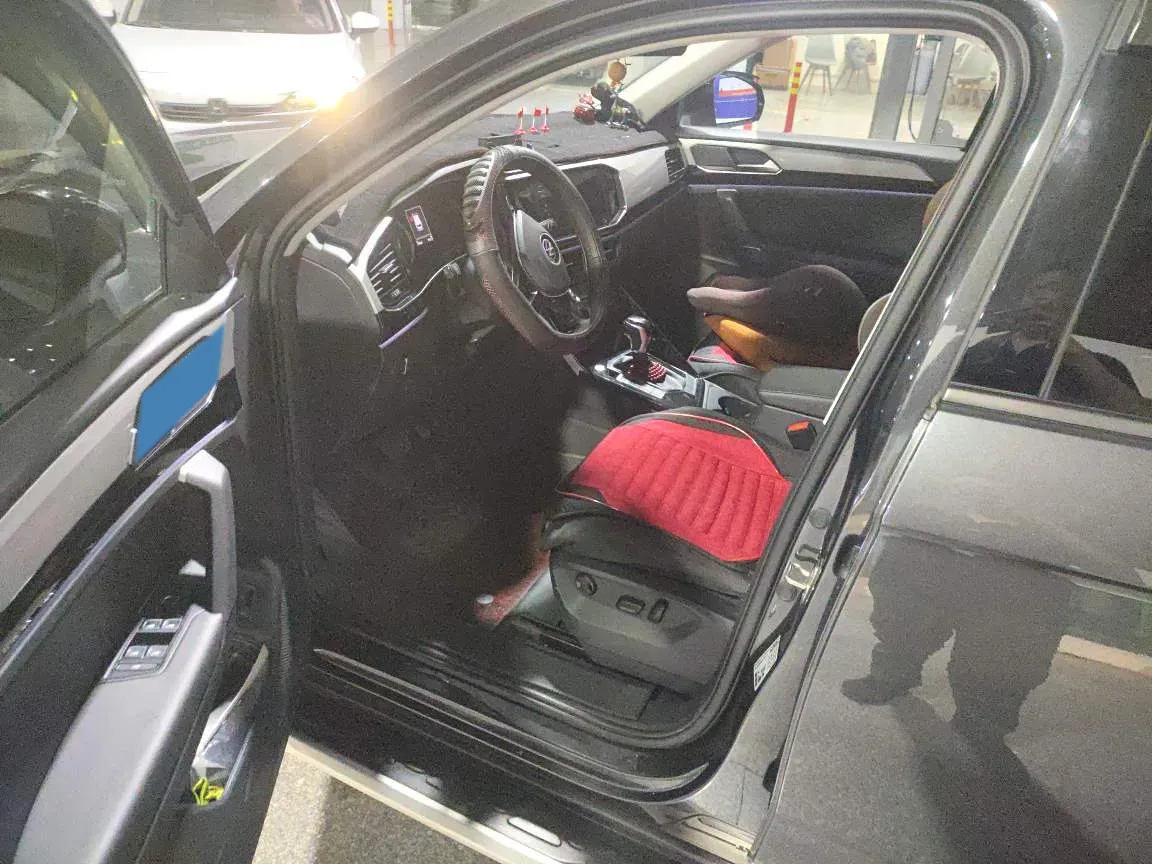 2022 Volkswagen Tayron 1.4T 150HP L4 7DCT,autocango,china used car exporter,china ev exporter,chinese used car exporter,chinese used ev exporter
