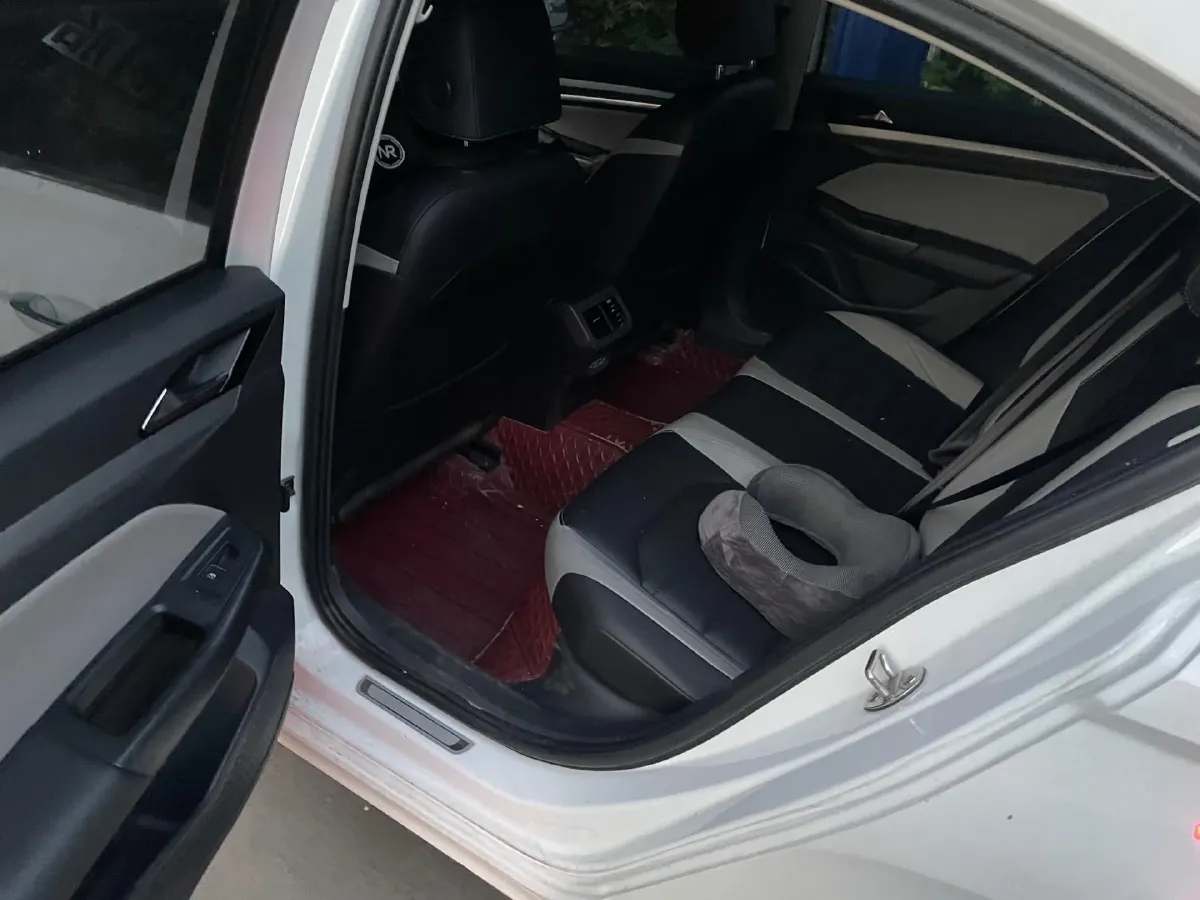2023 Volkswagen Bora 1.4T 150HP L4 7DCT,autocango,china used car exporter,china ev exporter,chinese used car exporter,chinese used ev exporter