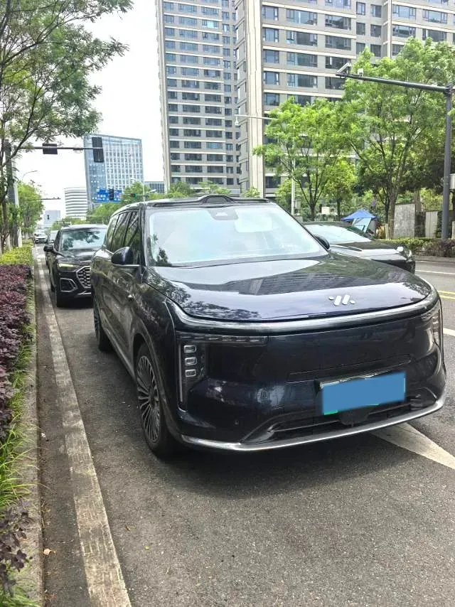 2026 IM LS9 REEV 155HP REEV,autocango,china used car exporter,china ev exporter,chinese used car exporter,chinese used ev exporter