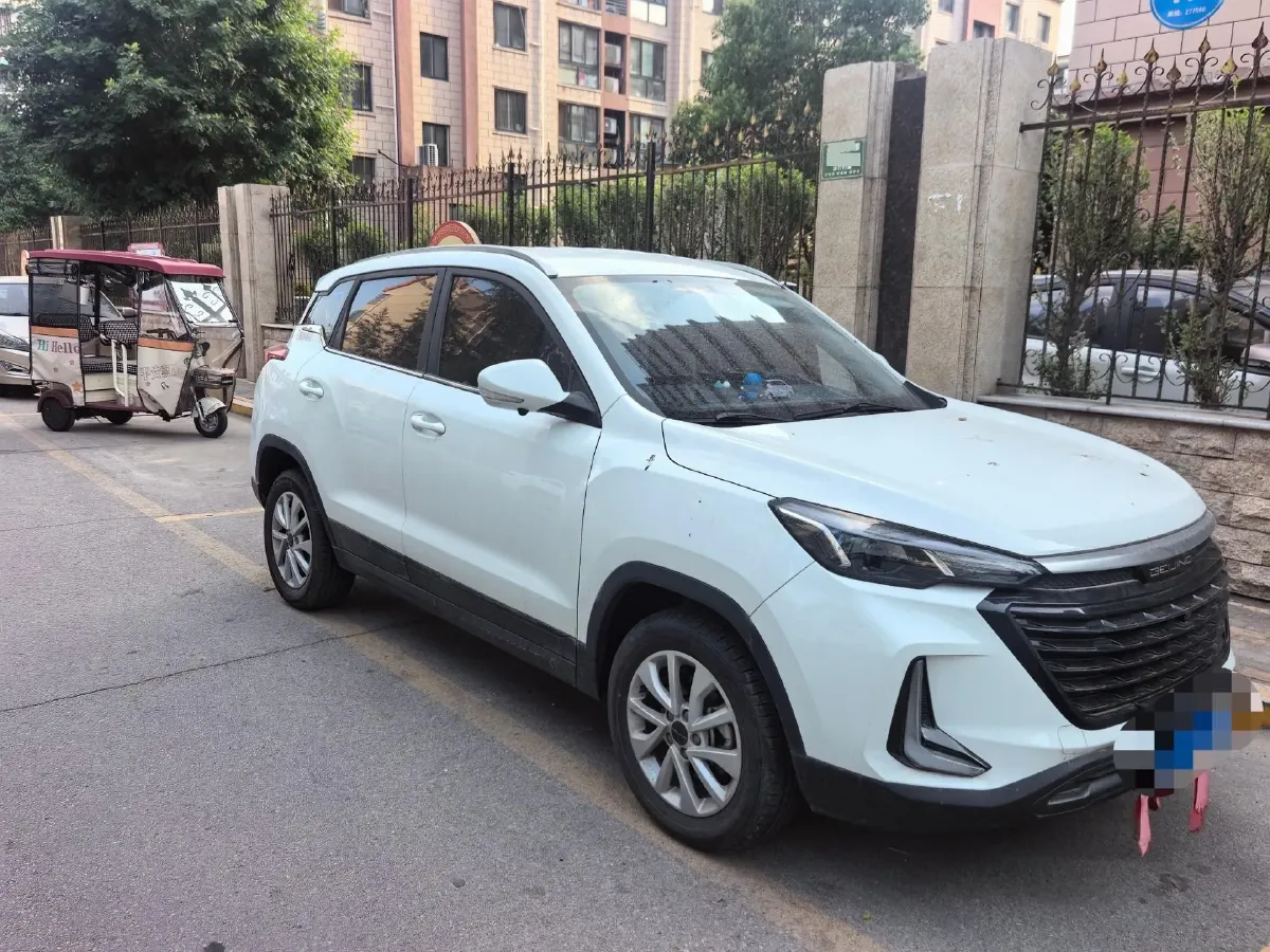 2021 BeiJing Auto X3 1.5T 150HP L4 6MT,autocango,china used car exporter,china ev exporter,chinese used car exporter,chinese used ev exporter