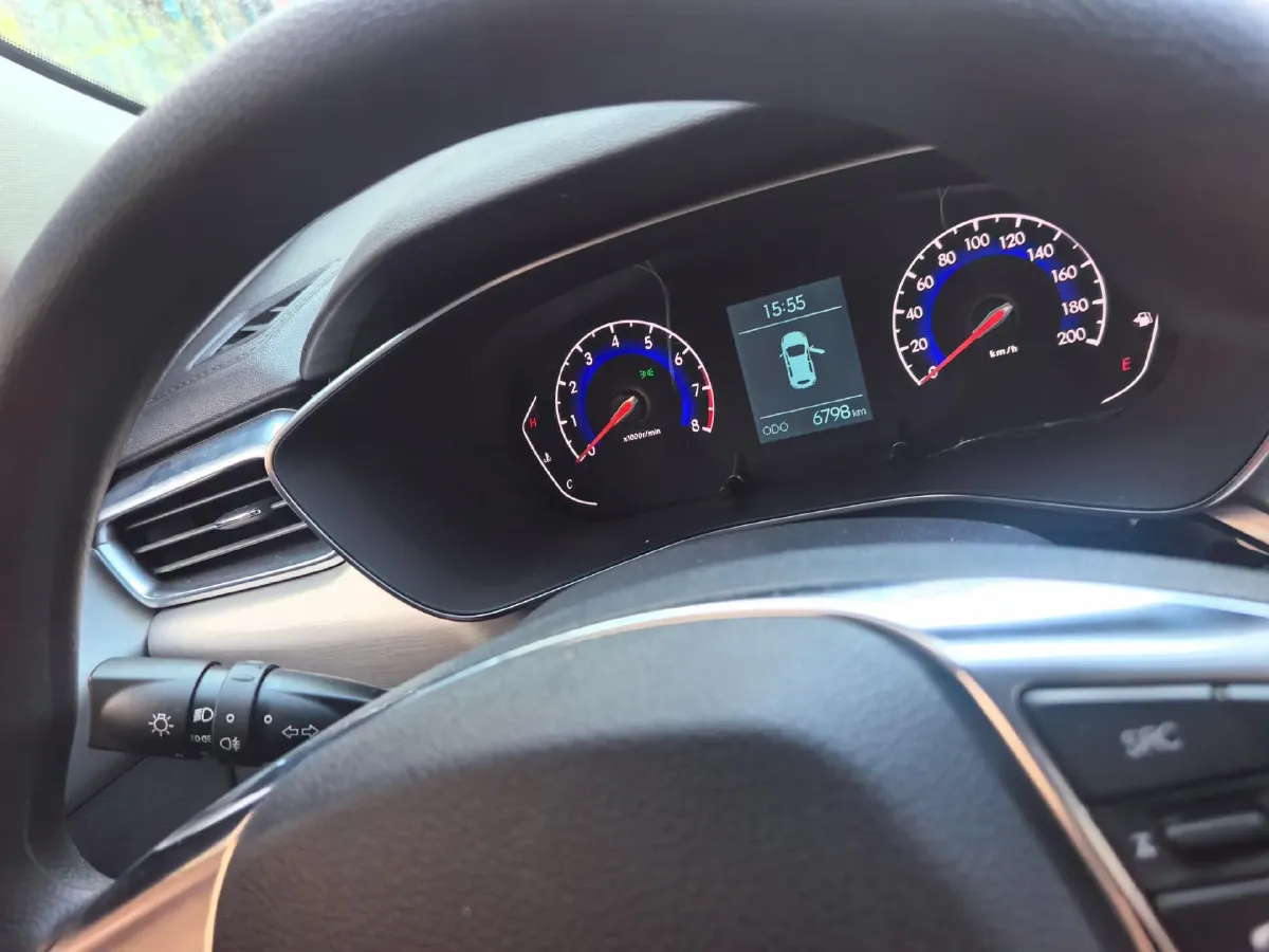 2021 BeiJing Auto X3 1.5T 150HP L4 6MT,autocango,china used car exporter,china ev exporter,chinese used car exporter,chinese used ev exporter