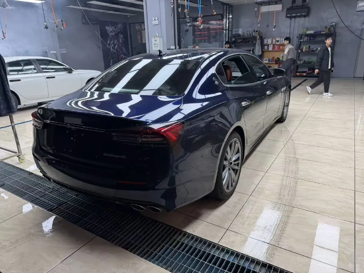 2021 Maserati Quattroporte 3.0T 350HP V6 8AT,autocango,china used car exporter,china ev exporter,chinese used car exporter,chinese used ev exporter