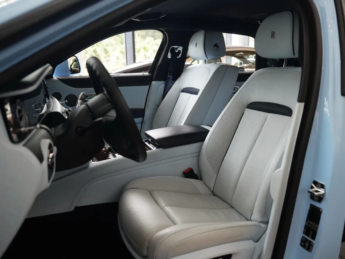 2021 Rolls-Royce Ghost 6.7T 571HP V12 8AT,autocango,china used car exporter,china ev exporter,chinese used car exporter,chinese used ev exporter