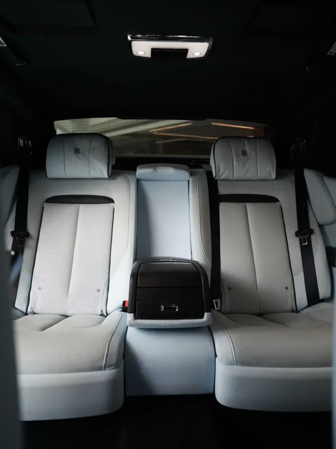 2021 Rolls-Royce Ghost 6.7T 571HP V12 8AT,autocango,china used car exporter,china ev exporter,chinese used car exporter,chinese used ev exporter