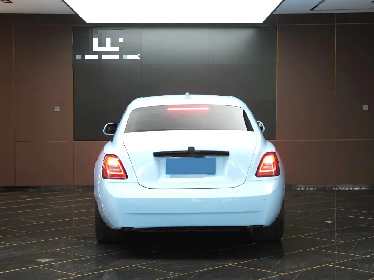 2021 Rolls-Royce Ghost 6.7T 571HP V12 8AT,autocango,china used car exporter,china ev exporter,chinese used car exporter,chinese used ev exporter