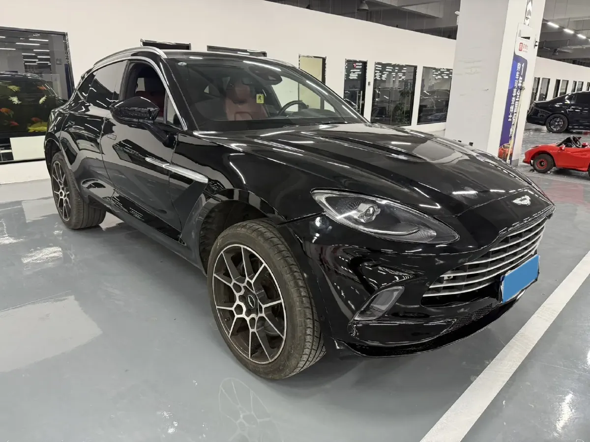 2022 Aston Martin DBX 3.0T 435HP L6 9AT,autocango,china used car exporter,china ev exporter,chinese used car exporter,chinese used ev exporter