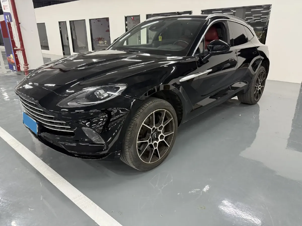 2022 Aston Martin DBX 3.0T 435HP L6 9AT,autocango,china used car exporter,china ev exporter,chinese used car exporter,chinese used ev exporter