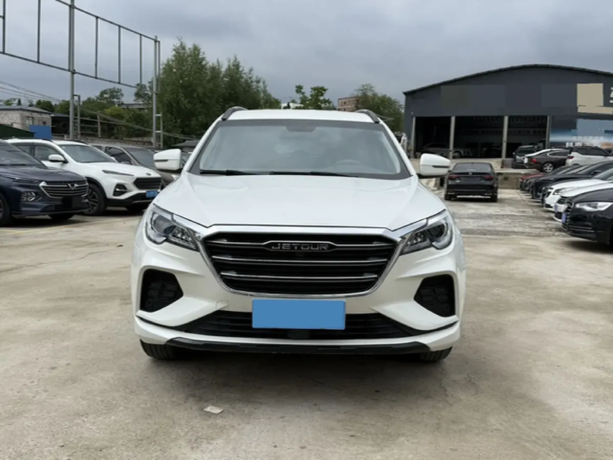 2022 Jetour X70M 1.5T 156HP L4 6MT,autocango,china used car exporter,china ev exporter,chinese used car exporter,chinese used ev exporter