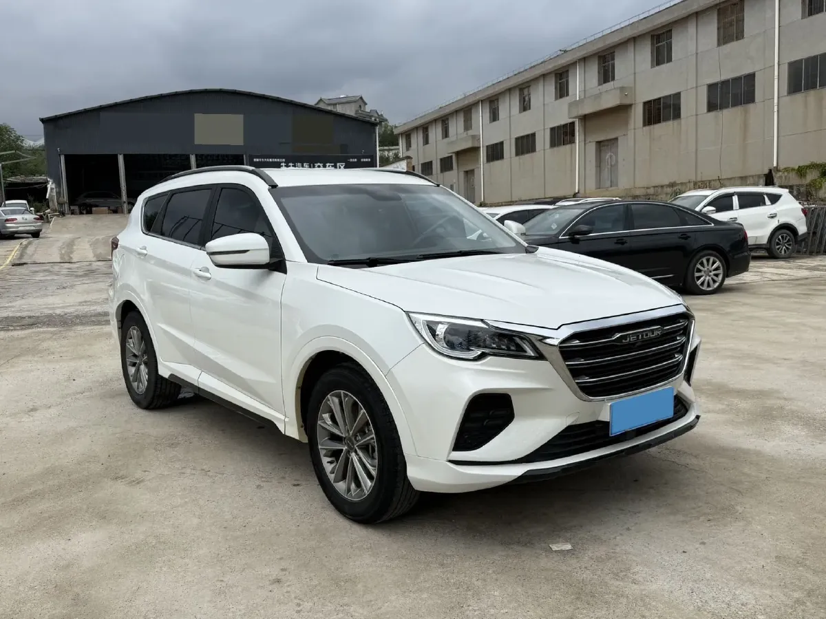 2022 Jetour X70M 1.5T 156HP L4 6MT,autocango,china used car exporter,china ev exporter,chinese used car exporter,chinese used ev exporter