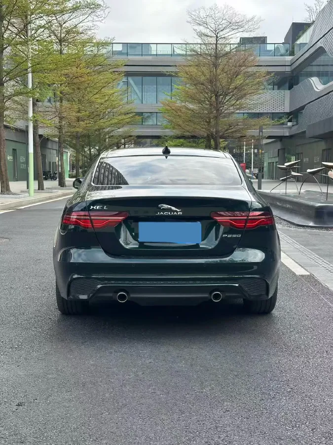 2021 Jaguar XEL 2.0T 250HP L4 8AT,autocango,china used car exporter,china ev exporter,chinese used car exporter,chinese used ev exporter