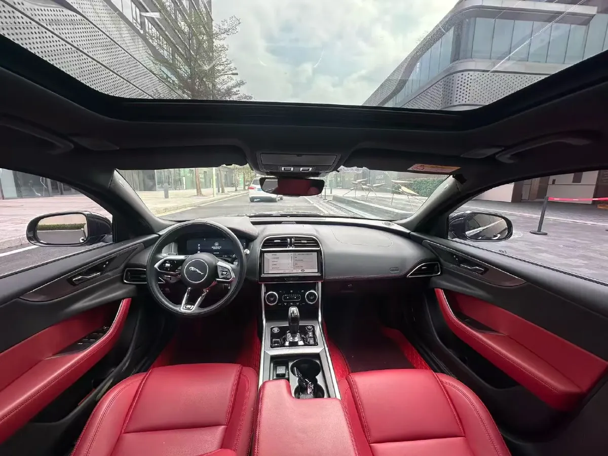 2021 Jaguar XEL 2.0T 250HP L4 8AT,autocango,china used car exporter,china ev exporter,chinese used car exporter,chinese used ev exporter