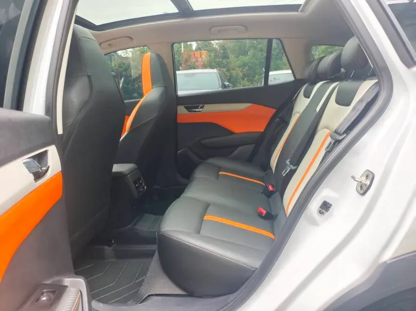 2023 DongFeng Aeolus YiXuan GS 1.5L 125HP L4 6DCT,autocango,china used car exporter,china ev exporter,chinese used car exporter,chinese used ev exporter