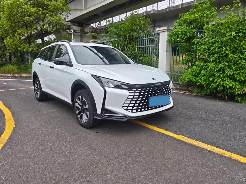 2023 DongFeng Aeolus YiXuan GS 1.5L 125HP L4 6DCT,autocango,china used car exporter,china ev exporter,chinese used car exporter,chinese used ev exporter