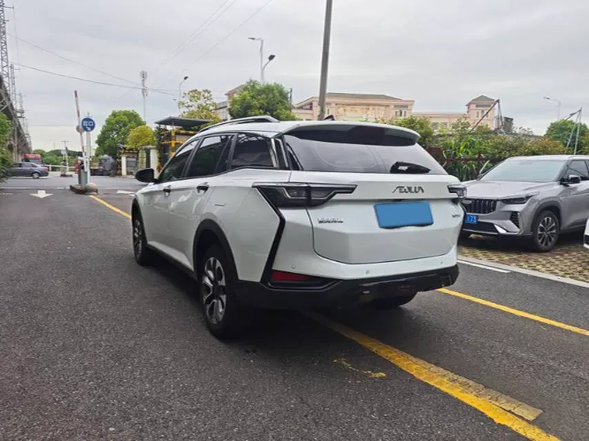 2023 DongFeng Aeolus YiXuan GS 1.5L 125HP L4 6DCT,autocango,china used car exporter,china ev exporter,chinese used car exporter,chinese used ev exporter