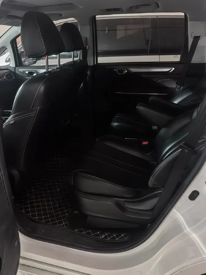 2023 GAC Trumpchi M6 1.5T 177HP L4 7DCT,autocango,china used car exporter,china ev exporter,chinese used car exporter,chinese used ev exporter