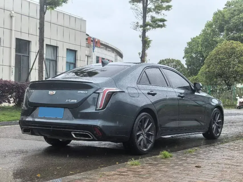 2021 Cadillac CT4 2.0T 237HP L4 8AT,autocango,china used car exporter,china ev exporter,chinese used car exporter,chinese used ev exporter