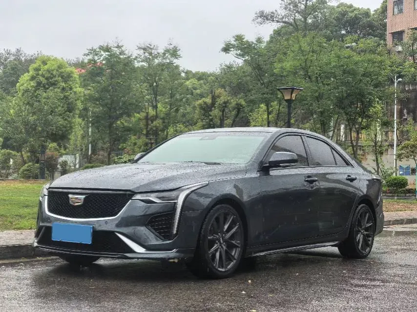 2021 Cadillac CT4 2.0T 237HP L4 8AT,autocango,china used car exporter,china ev exporter,chinese used car exporter,chinese used ev exporter