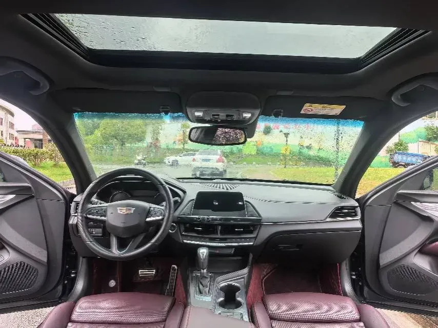 2021 Cadillac CT4 2.0T 237HP L4 8AT,autocango,china used car exporter,china ev exporter,chinese used car exporter,chinese used ev exporter