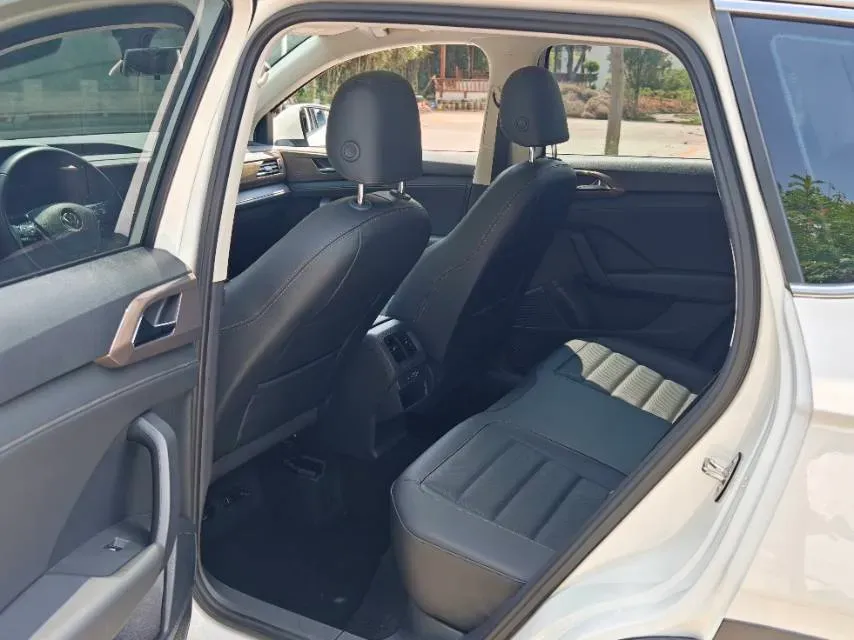 2021 Volkswagen Tharu 1.4T 150HP L4 7DCT,autocango,china used car exporter,china ev exporter,chinese used car exporter,chinese used ev exporter