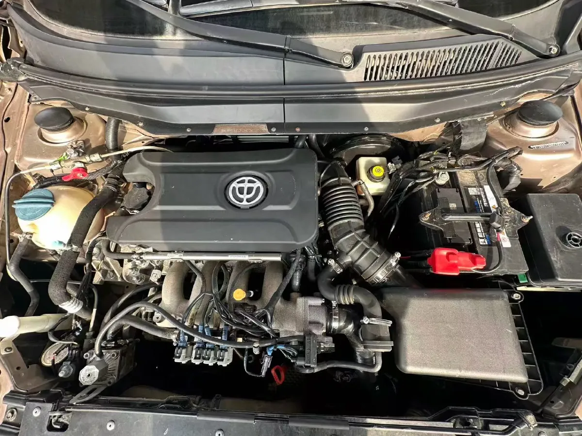 2014 Brilliance Auto H530 1.5T 150HP L4 5AT,autocango,china used car exporter,china ev exporter,chinese used car exporter,chinese used ev exporter
