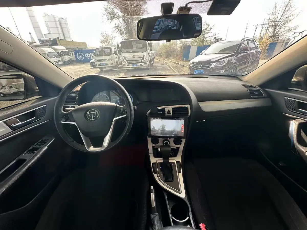 2014 Brilliance Auto H530 1.5T 150HP L4 5AT,autocango,china used car exporter,china ev exporter,chinese used car exporter,chinese used ev exporter