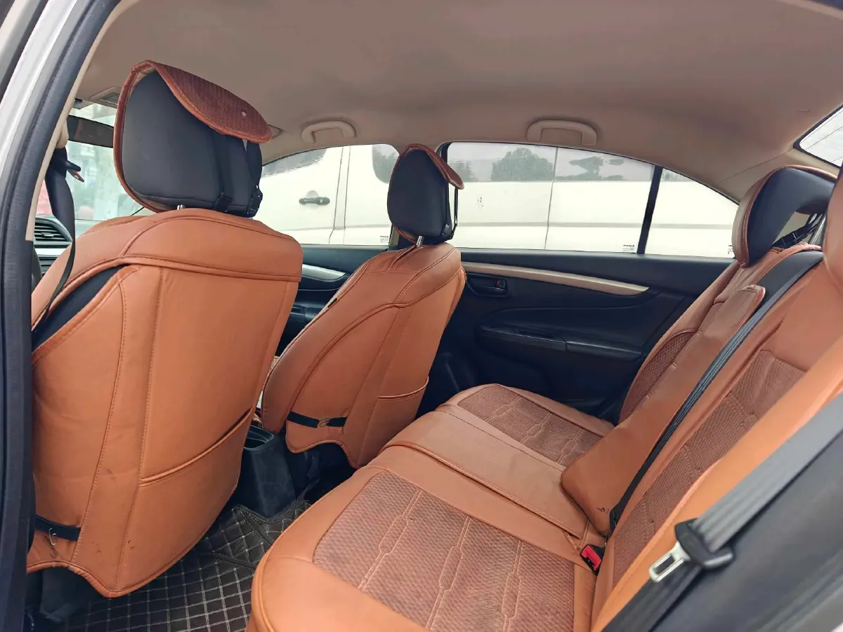 2019 KingLong KaiRuiHaoKe 2.2L 112HP L4 5MT,autocango,china used car exporter,china ev exporter,chinese used car exporter,chinese used ev exporter