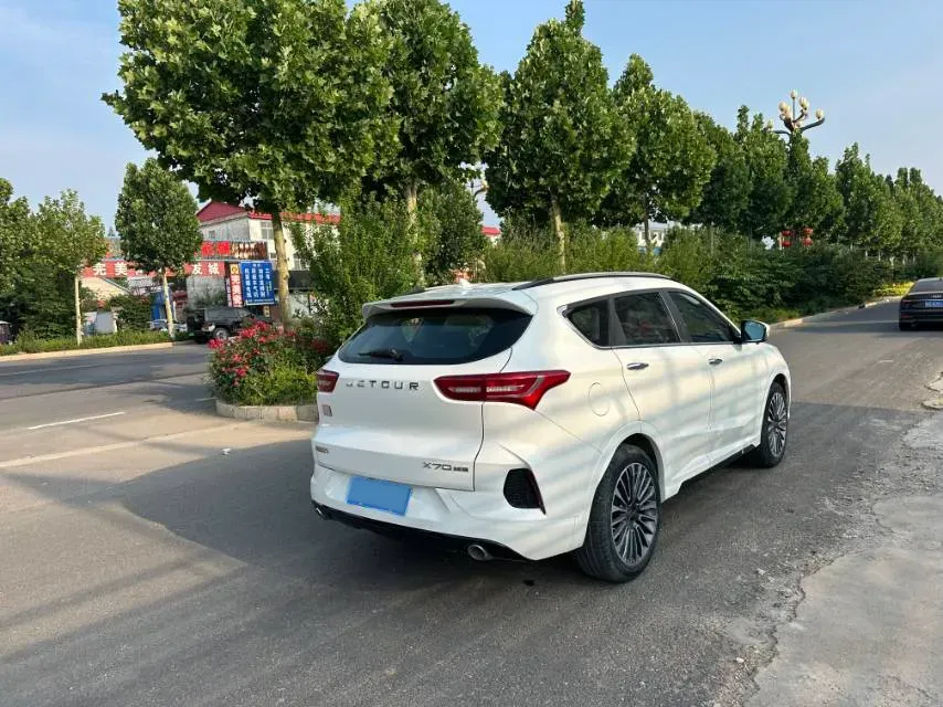 2020 Jetour X70 1.5T 156HP L4 6MT,autocango,china used car exporter,china ev exporter,chinese used car exporter,chinese used ev exporter