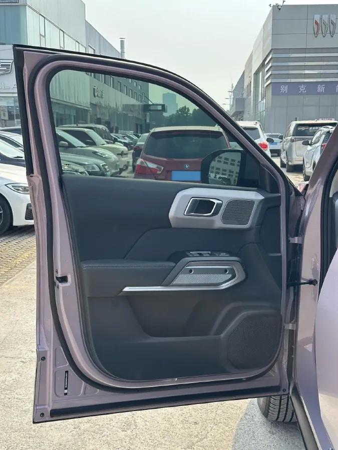 2025 FangChengBao Tai 3 BEV,autocango,china used car exporter,china ev exporter,chinese used car exporter,chinese used ev exporter