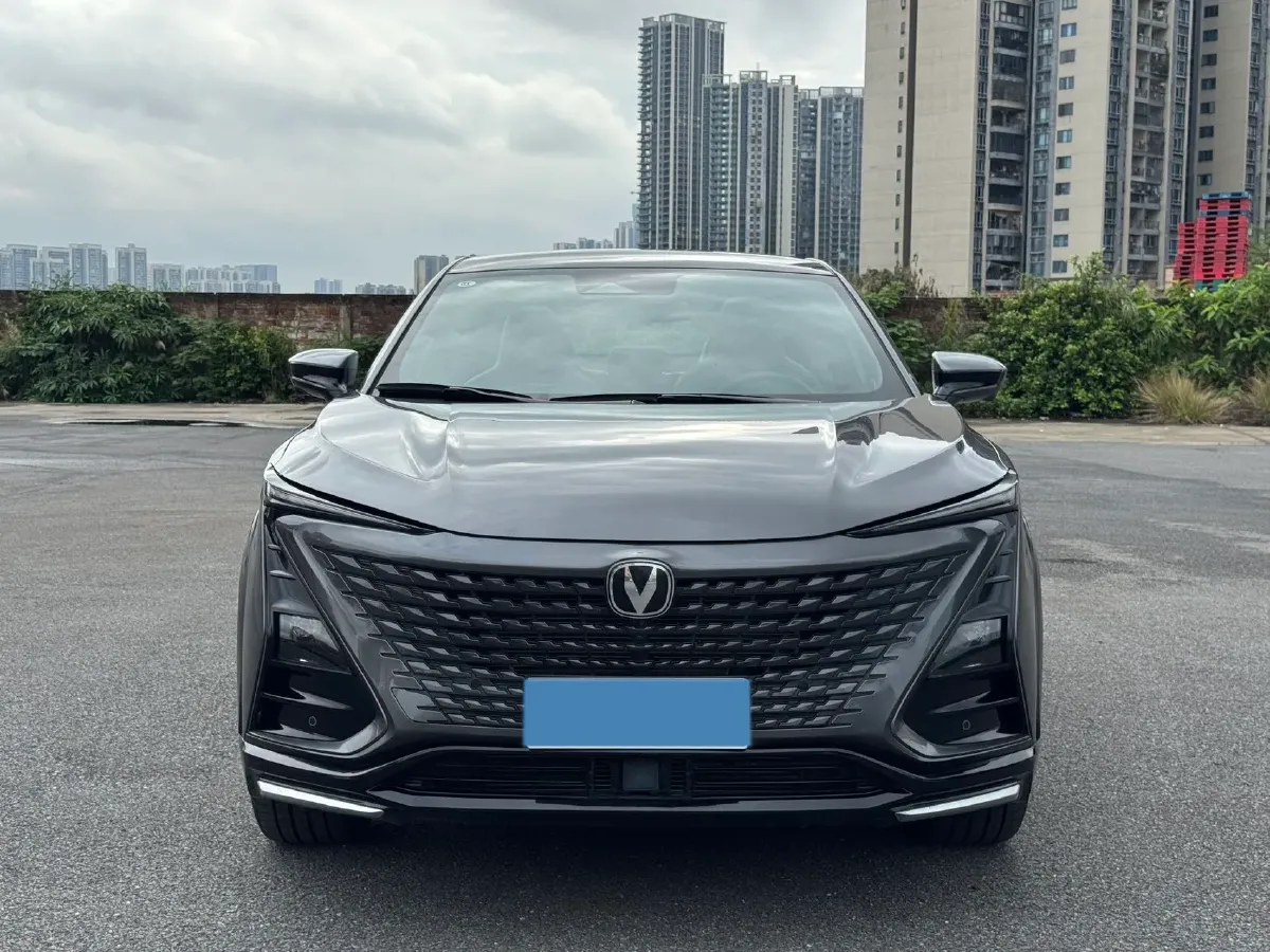 2023 ChangAn UNI-T 1.5T 188HP L4 7DCT,autocango,china used car exporter,china ev exporter,chinese used car exporter,chinese used ev exporter