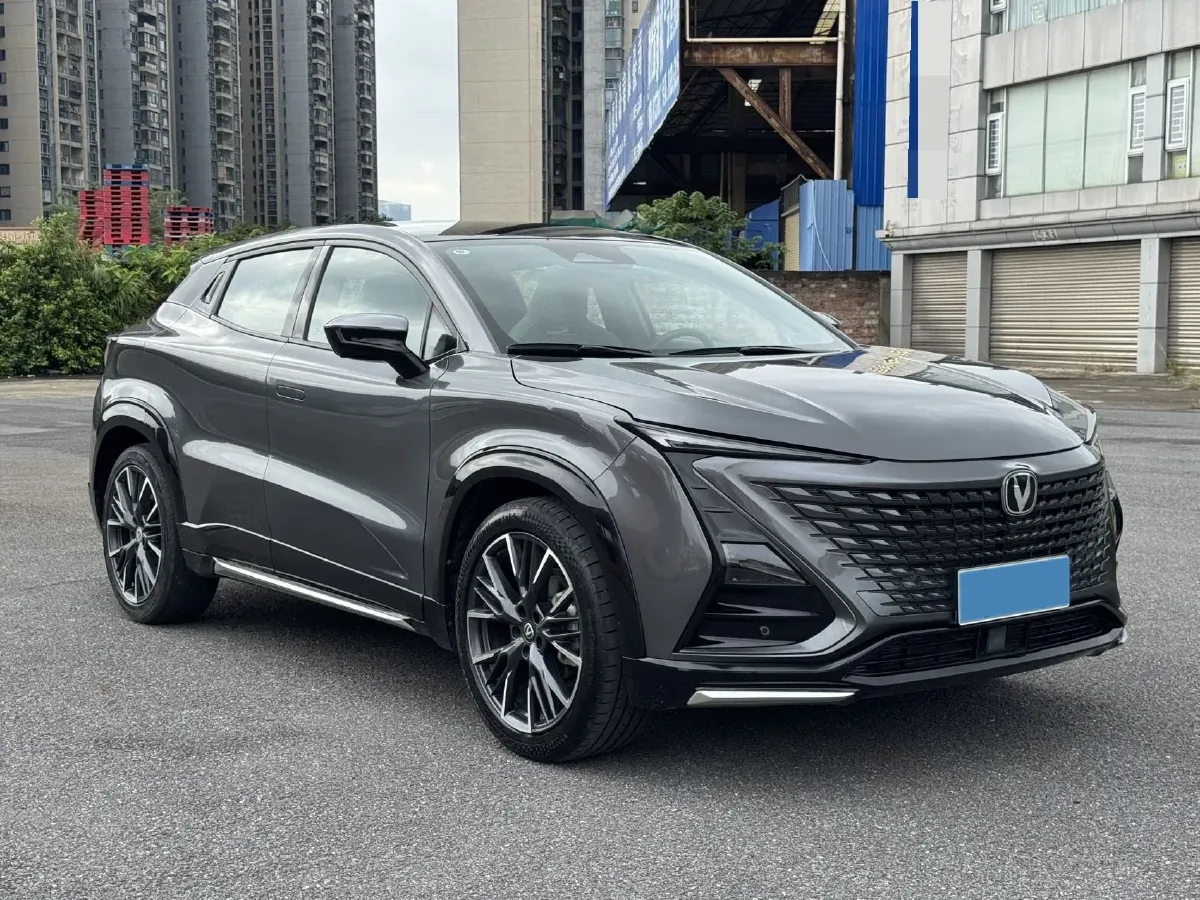 2023 ChangAn UNI-T 1.5T 188HP L4 7DCT,autocango,china used car exporter,china ev exporter,chinese used car exporter,chinese used ev exporter