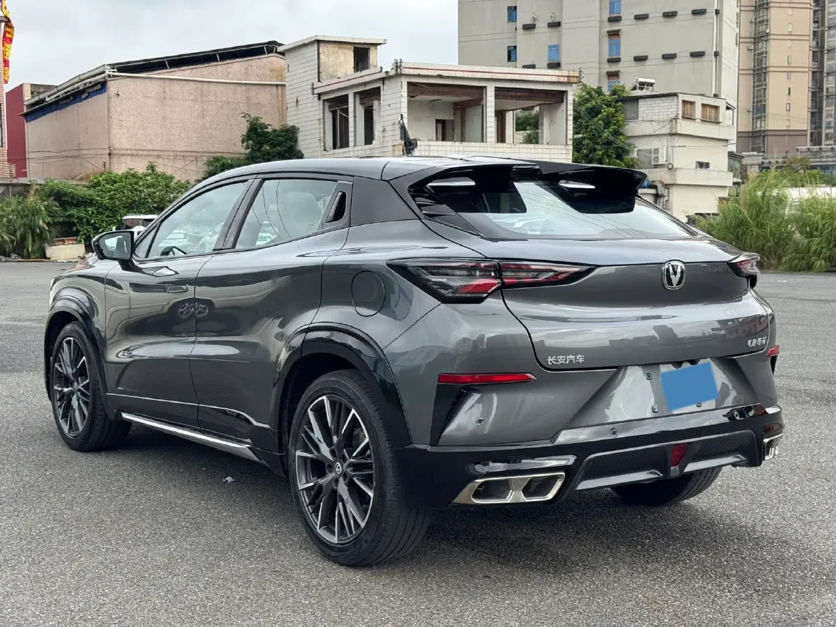 2023 ChangAn UNI-T 1.5T 188HP L4 7DCT,autocango,china used car exporter,china ev exporter,chinese used car exporter,chinese used ev exporter