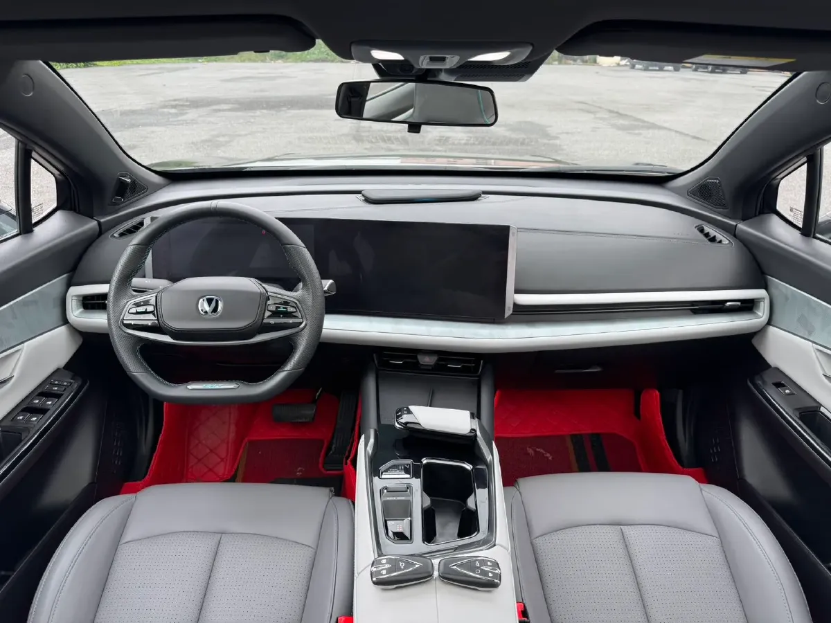 2023 ChangAn UNI-T 1.5T 188HP L4 7DCT,autocango,china used car exporter,china ev exporter,chinese used car exporter,chinese used ev exporter