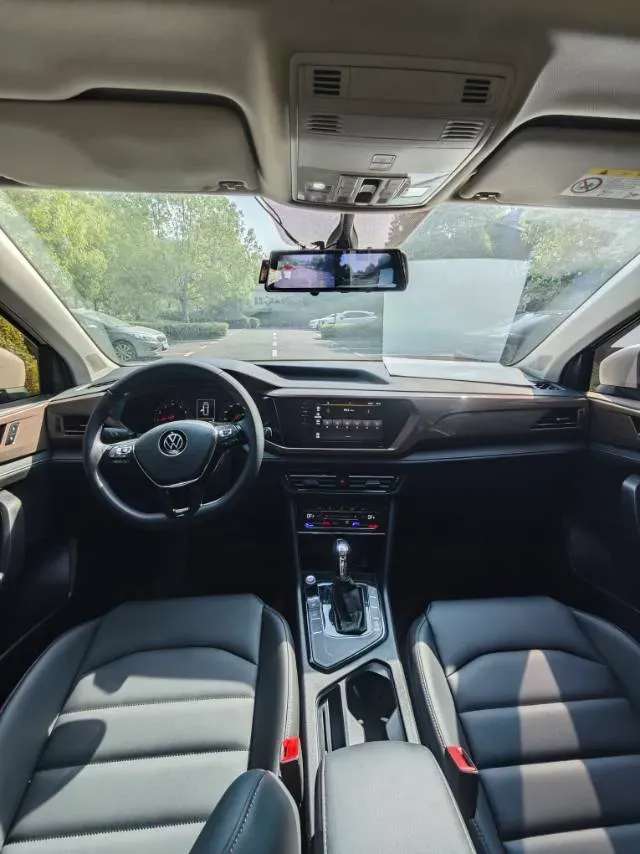 2021 Volkswagen Tharu 1.4T 150HP L4 7DCT,autocango,china used car exporter,china ev exporter,chinese used car exporter,chinese used ev exporter