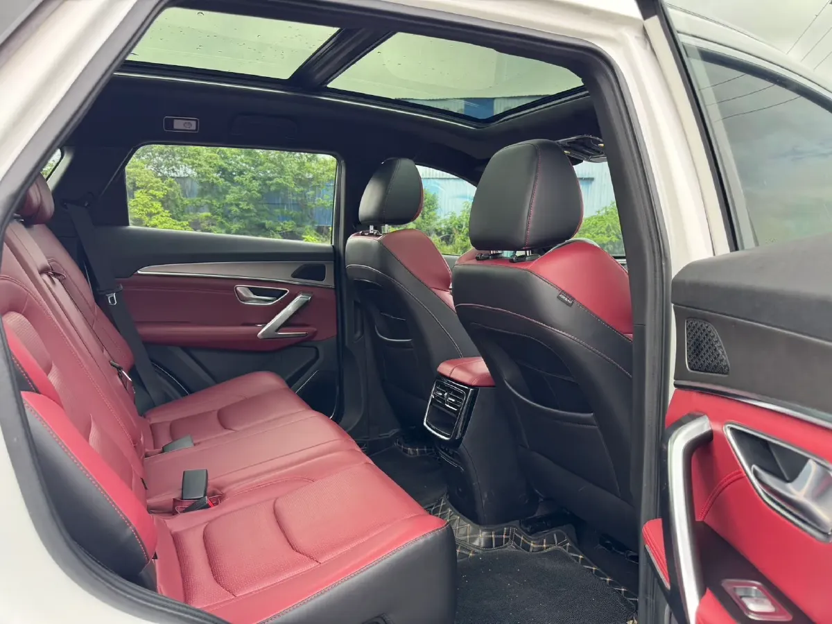 2021 Jetour X70 Plus 1.6T 197HP L4 7DCT,autocango,china used car exporter,china ev exporter,chinese used car exporter,chinese used ev exporter