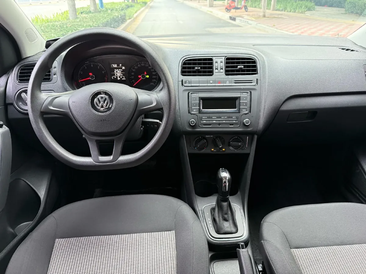 2018 ChangAn Eado 1.6L 128HP L4 6AT,autocango,china used car exporter,china ev exporter,chinese used car exporter,chinese used ev exporter
