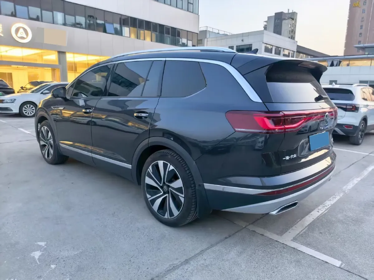 2023 Volkswagen Talagon 2.0T 186HP L4 7DCT,autocango,china used car exporter,china ev exporter,chinese used car exporter,chinese used ev exporter