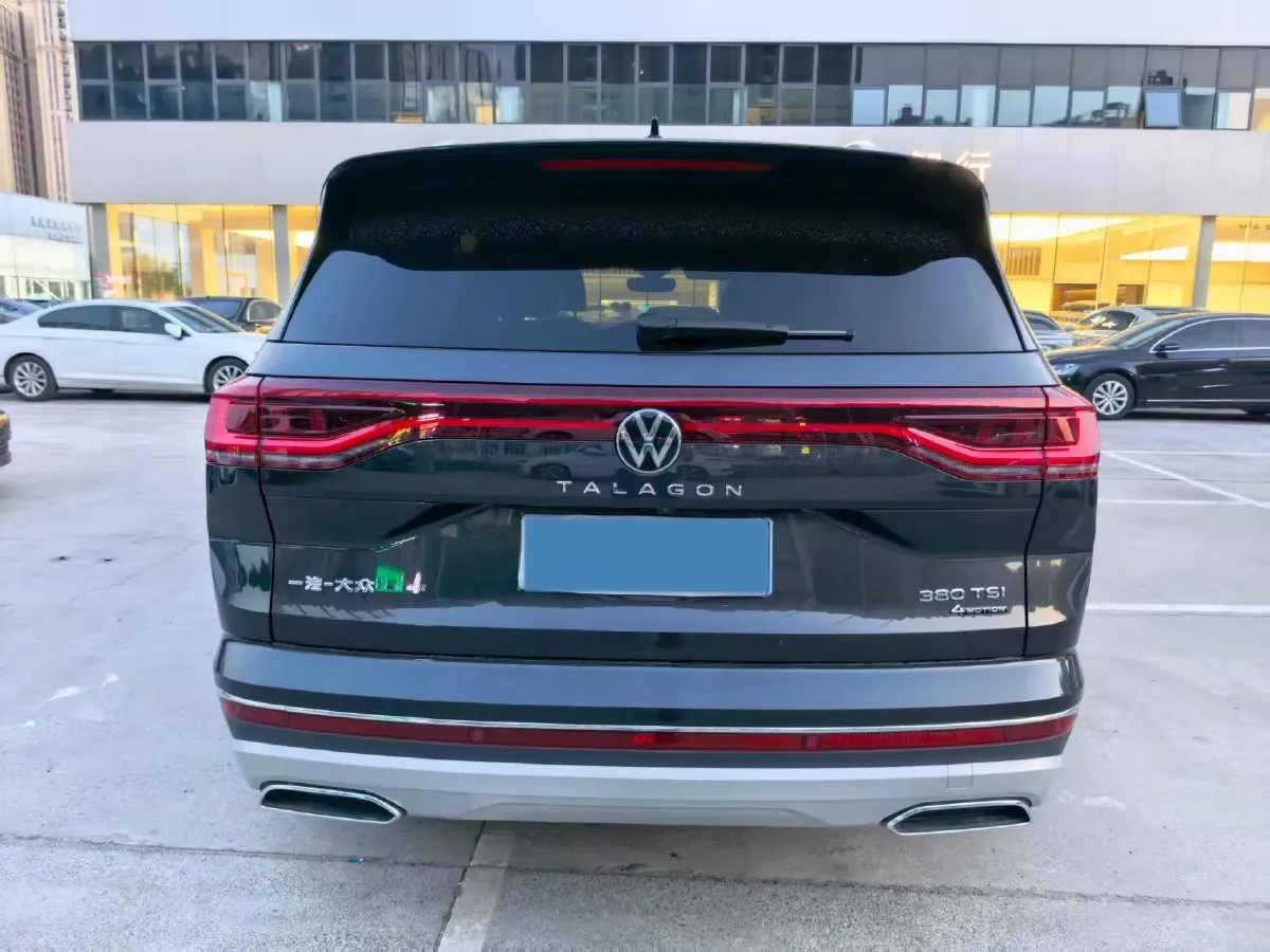 2023 Volkswagen Talagon 2.0T 186HP L4 7DCT,autocango,china used car exporter,china ev exporter,chinese used car exporter,chinese used ev exporter