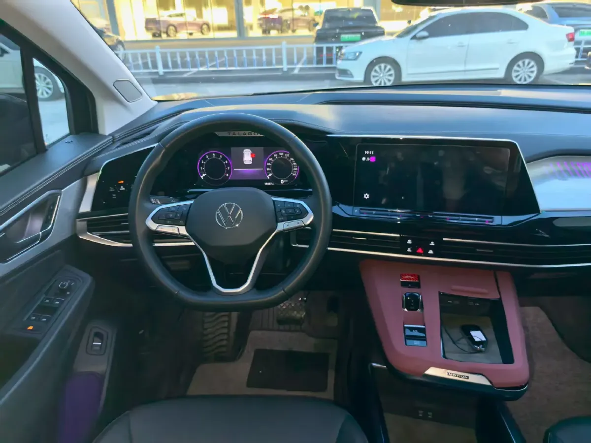 2023 Volkswagen Talagon 2.0T 186HP L4 7DCT,autocango,china used car exporter,china ev exporter,chinese used car exporter,chinese used ev exporter