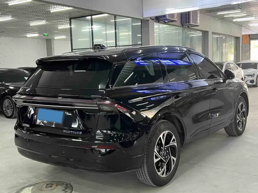 2025 Lincoln Nautilus 2.0T 282HP L4 E-CVT Hybrid,autocango,china used car exporter,china ev exporter,chinese used car exporter,chinese used ev exporter