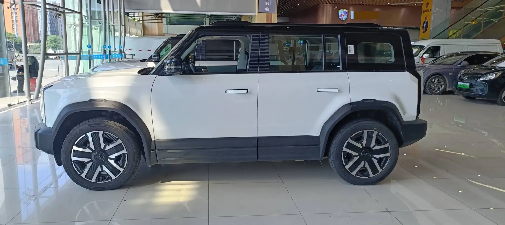 2024 iCAR iCAR 03 BEV 65.69KWH,autocango,china used car exporter,china ev exporter,chinese used car exporter,chinese used ev exporter