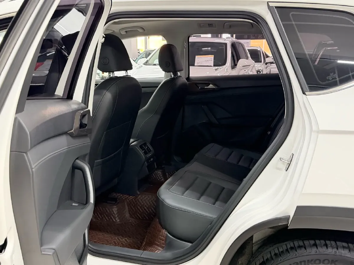 2022 Volkswagen Tharu 1.4T 150HP L4 7DCT,autocango,china used car exporter,china ev exporter,chinese used car exporter,chinese used ev exporter