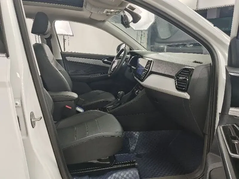 2023 Jetta VS7 1.4T 150HP L4 6AT,autocango,china used car exporter,china ev exporter,chinese used car exporter,chinese used ev exporter